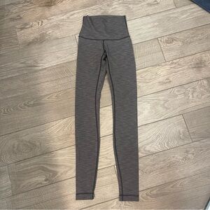 Lululemon Wunder Under Tight Leggings 28”